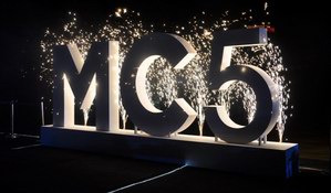 蒙地卡罗MC5 于三亚鸿洲国际游艇会亚洲首发