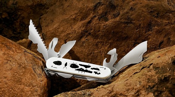 VICTORINOX 维氏联合 OFF-WHITE&trade; &mdash;&mdash; 两大品牌携手打造一款杰出且独特的设计